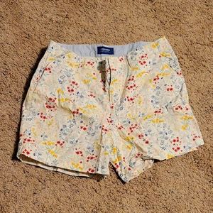 Old Navy floral shirts size 10